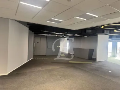 Sala Comercial para alugar, 870m² no Cerqueira César, São Paulo