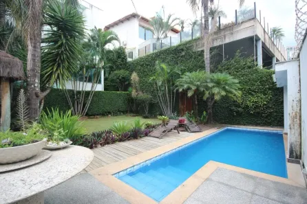 Casa com 5 Quartos para alugar, 400m² no Estoril, Belo Horizonte