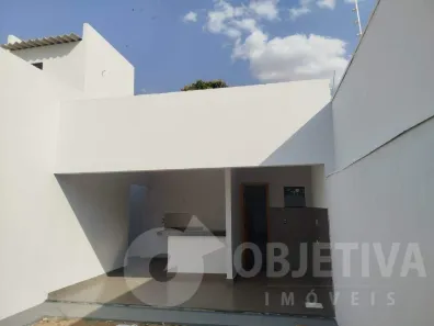 Casa com 3 Quartos à venda, 140m² no Jardim das Palmeiras, Uberlândia
