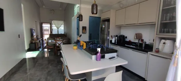 Casa com 3 Quartos à venda, 136m² no Bom Jardim, Maringá