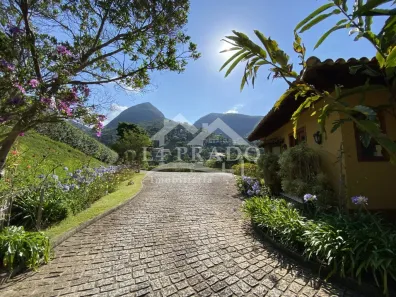 Casa com 4 Quartos à venda, 710m² no Araras, Petrópolis