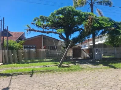 Casa com 3 Quartos à venda, 145m² no Cohapar, Guaratuba