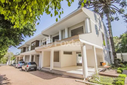 Casa de Condomínio com 3 Quartos à venda, 217m² no Pedra Redonda, Porto Alegre