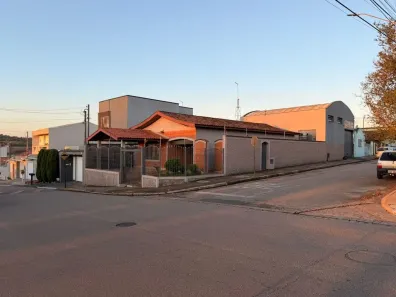 Casa com 3 Quartos à venda, 135m² no Vila Doutor Laurindo, Tatuí