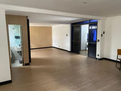 Prédio Comercial para alugar, 100m² no Setor Oeste, Goiânia