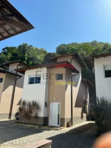 Sobrado com 3 Quartos à venda, 100m² no Boiçucanga, São Sebastião