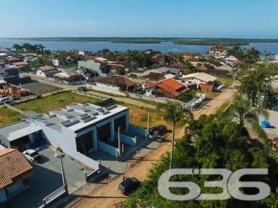 Casa com 3 Quartos à venda, 75m² no Costeira, Balneário Barra do Sul