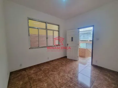 Casa com 2 Quartos para alugar, 50m² no Tanque, Rio de Janeiro