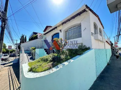 Imóvel Comercial com 4 Quartos à venda, 190m² no Centro, Betim