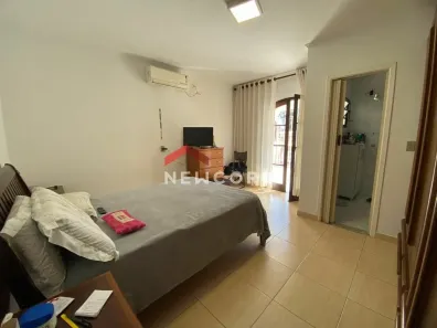 Sobrado com 3 Quartos à venda, 155m² no Vila Humaitá, Santo André
