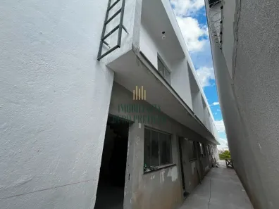 Casa com 2 Quartos à venda, 98m² no Parque Xangri-Lá, Contagem