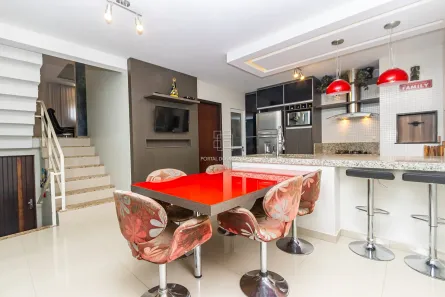 Sobrado com 4 Quartos à venda, 175m² no Portão, Curitiba