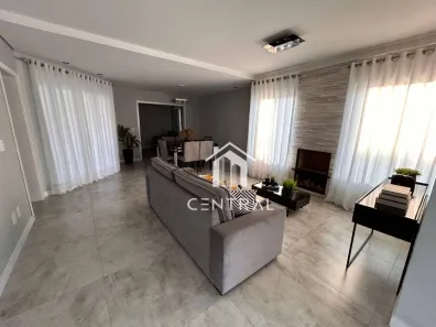 Casa de Condomínio com 3 Quartos à venda, 215m² no Iporanga, Sorocaba