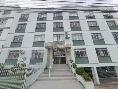 Apartamento com 3 Quartos para alugar, 77m² no Trindade, Florianópolis