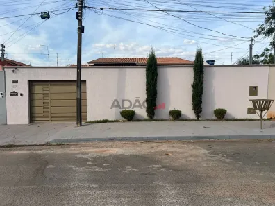 Casa com 4 Quartos à venda, 269m² no Sítios de Recreio Caraíbas, Goiânia
