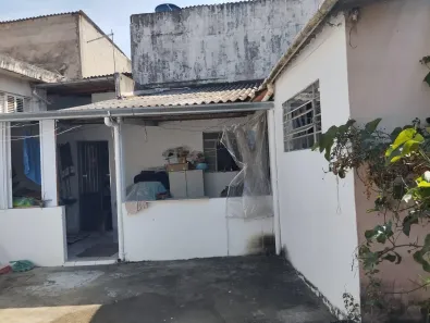 Casa com 2 Quartos à venda, 80m² no Vila Palmares, Santo André
