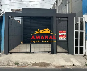 Galpão/Depósito/Armazém à venda, 240m² no Vila Urupês, Suzano