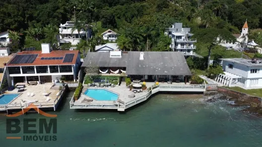 Casa com 3 Quartos para alugar, 721m² no Cabeçudas, Itajaí