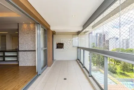 Apartamento com 3 Quartos à venda, 133m² no Água Verde, Curitiba