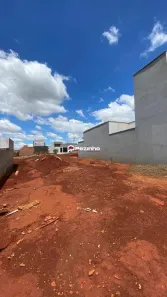 Lote/Terreno à venda, 200m² no Residencial Colinas do Engenho I, Limeira