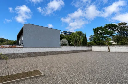 Lote/Terreno à venda, 447m² no Anita Garibaldi, Joinville