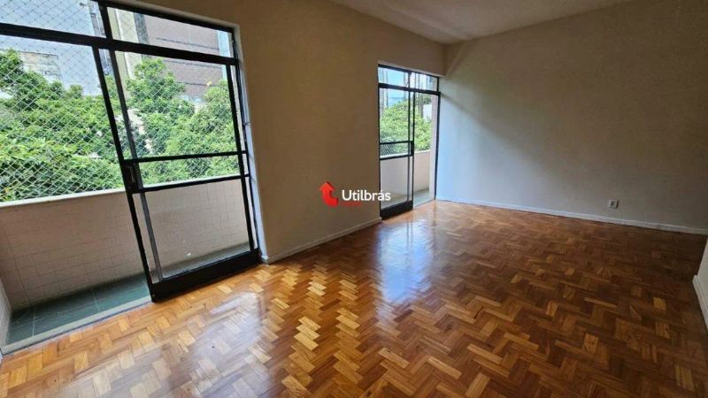 Apartamento com 3 quartos — Funcionários, Belo Horizonte