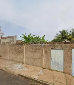 Lote/Terreno à venda, 270m² no Jardim Brasília, Uberlândia