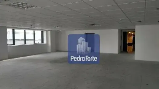 Sala Comercial para alugar, 1070m² no Várzea da Barra Funda, São Paulo