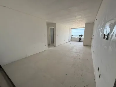 Apartamento com 2 Quartos à venda, 72m² no Meia Praia, Navegantes