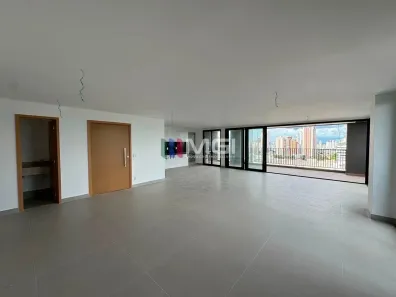Apartamento com 3 Quartos à venda, 200m² no Serrinha, Goiânia