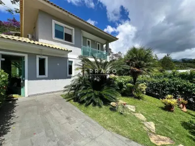 Casa de Condomínio com 3 Quartos à venda, 150m² no Tijuca, Teresópolis