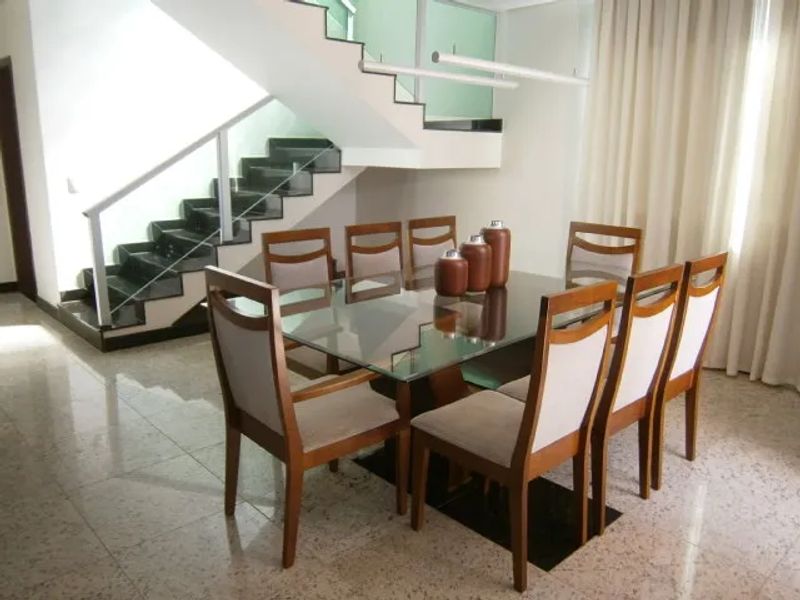 Casa com 4 quartos — Trevo, Belo Horizonte