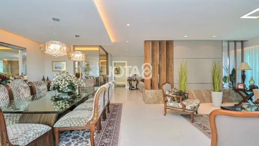 Apartamento com 4 Quartos para alugar, 233m² no Mossunguê, Curitiba