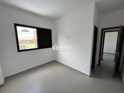 Apartamento com 2 Quartos à venda, 60m² no Daniel Fonseca, Uberlândia