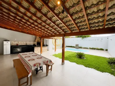 Casa de Condomínio com 3 Quartos à venda, 150m² no Loteamento Villa Branca, Jacareí
