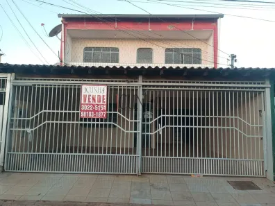 Casa com 5 Quartos à venda, 300m² no Samambaia Sul, Brasília