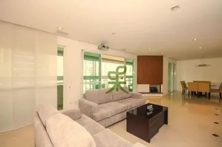 Apartamento com 3 Quartos à venda, 193m² no Vila Suzana, São Paulo