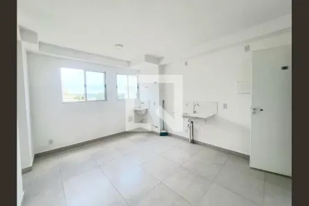 Apartamento com 2 Quartos à venda, 37m² no Santa Maria, Osasco