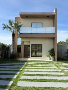 Casa de Condomínio com 3 Quartos à venda, 125m² no Guaribas, Eusébio