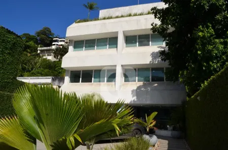Ponto Comercial à venda, 950m² no Joá, Rio de Janeiro