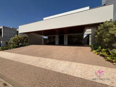 Casa de Condomínio com 3 Quartos à venda, 478m² no Jardim do Bosque, Leme