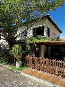 Casa de Condomínio com 4 Quartos à venda, 180m² no Buraquinho, Lauro de Freitas