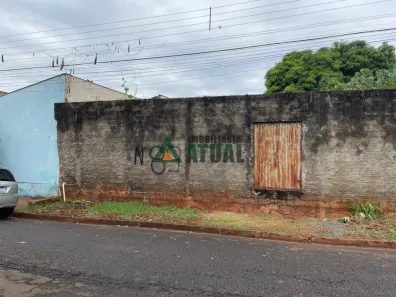Lote/Terreno à venda, 330m² no Pacaembu, Londrina
