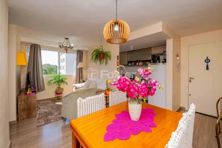 Apartamento com 2 Quartos à venda, 49m² no Vila Nova, Porto Alegre