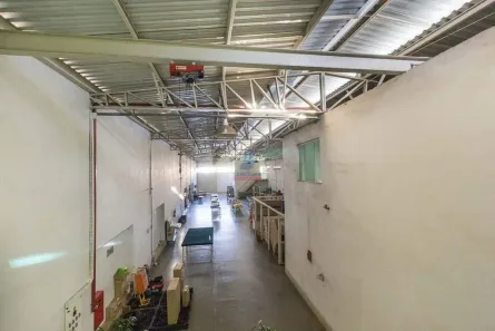 Galpão/Depósito/Armazém à venda, 748m² no Alvorada, Contagem
