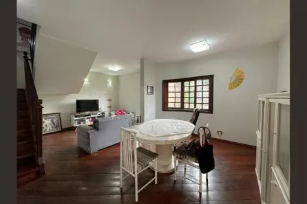 Casa com 4 Quartos à venda, 330m² no Vila Anglo Brasileira, São Paulo