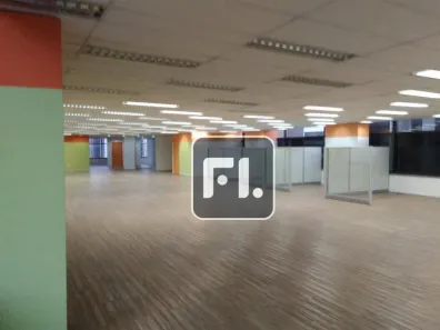 Sala Comercial para alugar, 587m² no Cidade Monções, São Paulo