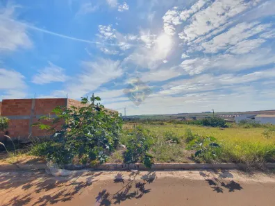 Lote/Terreno à venda, 160m² no , Cravinhos