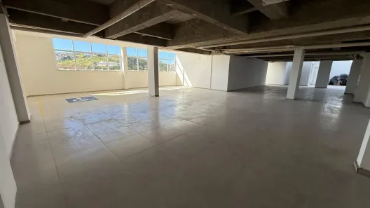 Ponto Comercial à venda, 448m² no São Pedro, Juiz de Fora