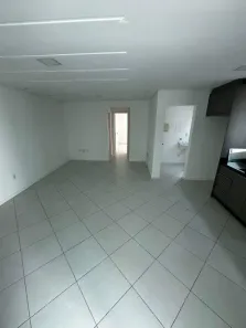 Apartamento com 2 Quartos à venda, 76m² no Meia Praia, Itapema